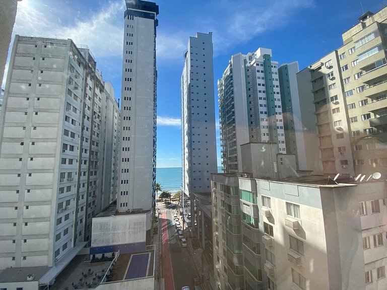 Apto Familiar Quadra Mar, 4 Qtos, Vista Mar, 2 Suítes c/ AC