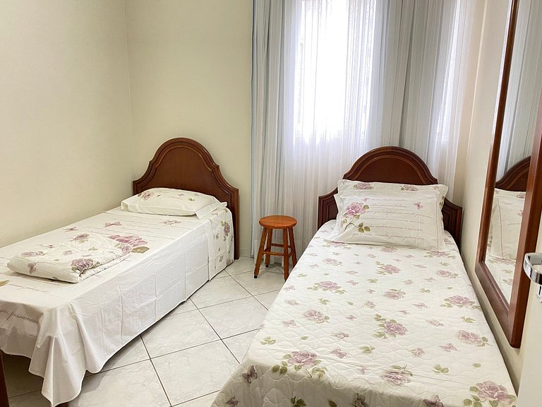 Apto Familiar Quadra Mar, 4 Qtos, Vista Mar, 2 Suítes c/ AC