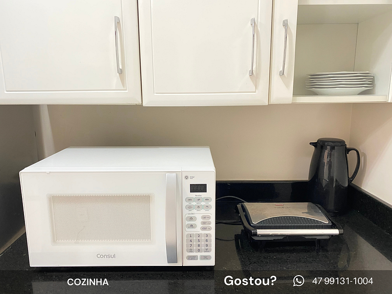 Apto Familiar Quadra Mar, 4 Qtos, Vista Mar, 2 Suítes c/ AC